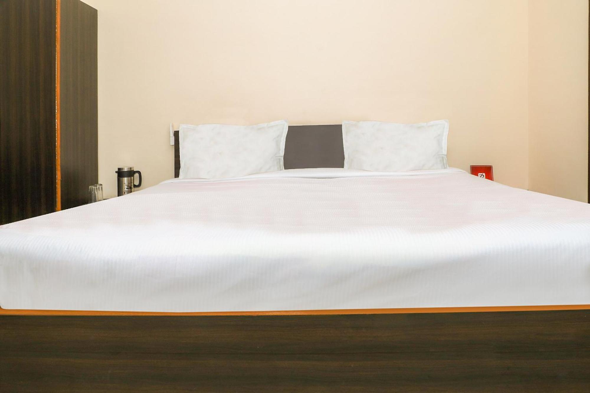 Oyo Hotel Duke Inn Jhānsi Zewnętrze zdjęcie